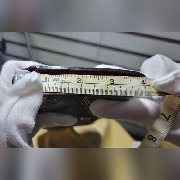 Louis Vuitton Portefeuille Sarah Vernis Wallet Amarant Purple Ombre - Picture 12 of 15